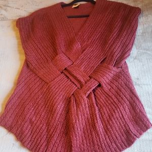 Esciô burgundy sweater